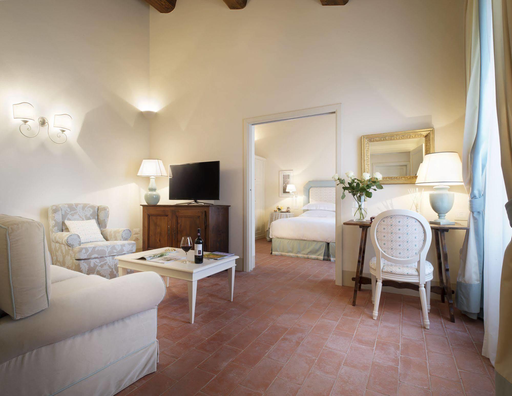 Hotel Borgo San Felice Castelnuovo Berardenga Esterno foto